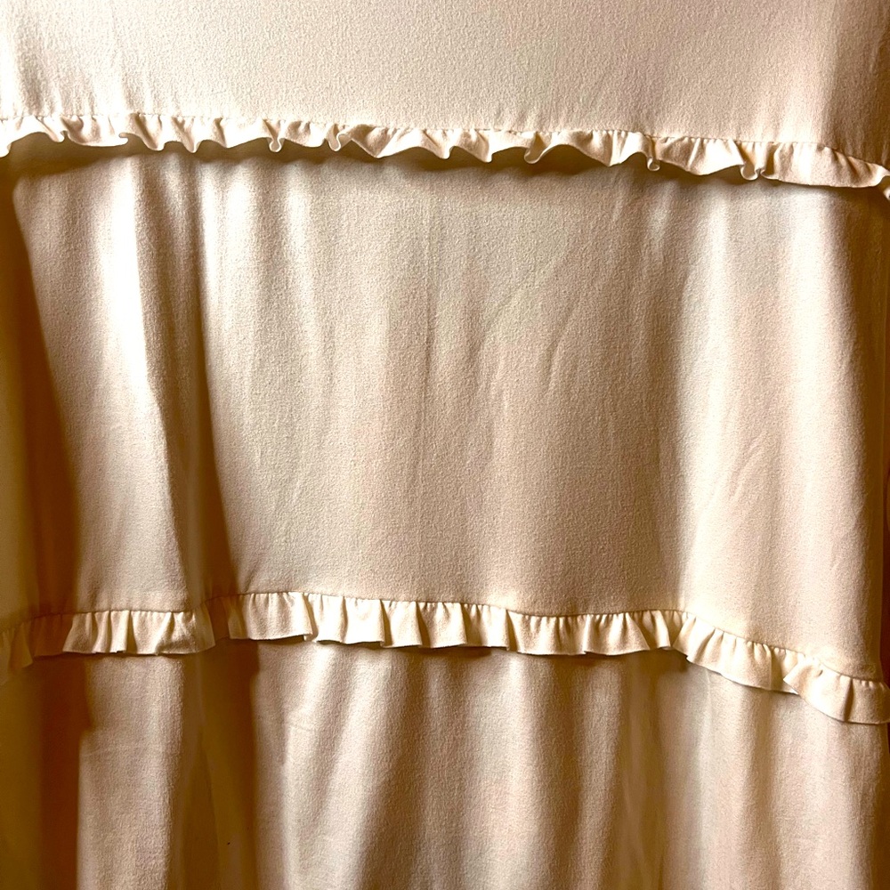 White long sleeve ruffle shirt